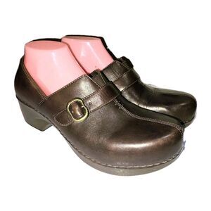 DANSKO TAMARA Sz 10.5/11  Distressed Brown Leather Buckle Pro Clog Ankle Booties